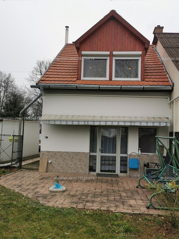 Listing photo