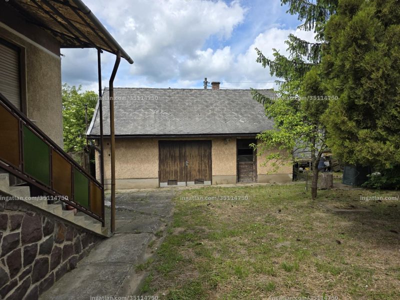 garage