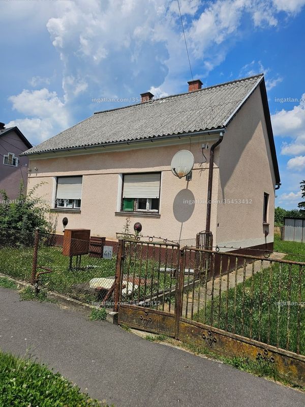 Listing photo