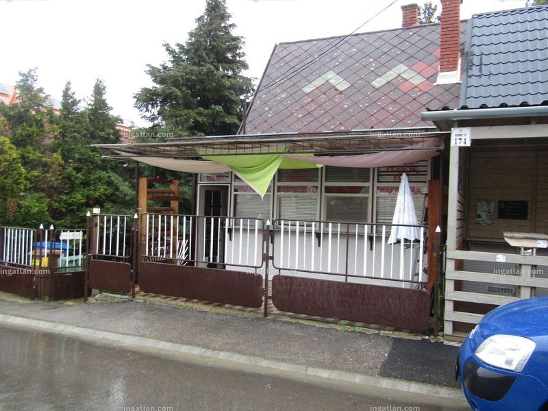 Hirdetés fotója
