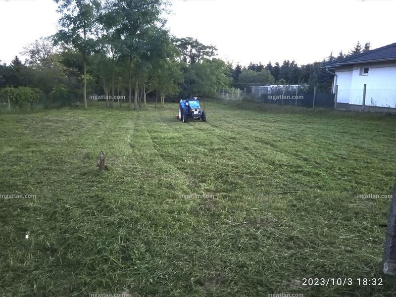 Hirdetés fotója