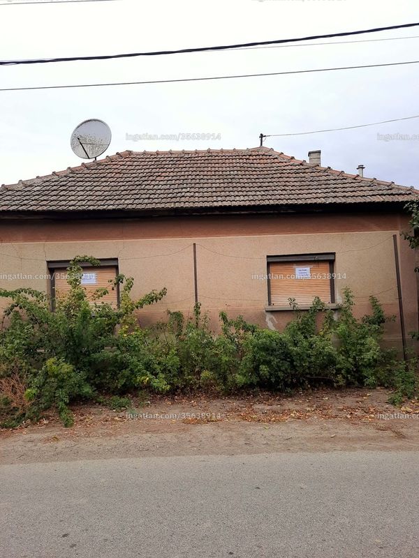 Hirdetés fotója
