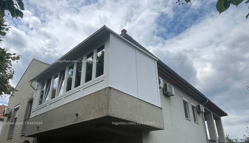 Hirdetés fotója