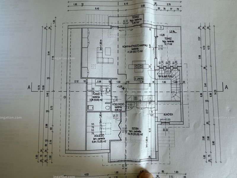 Listing photo