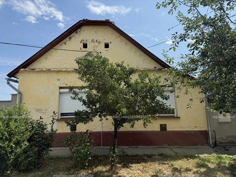 az épület kívülről