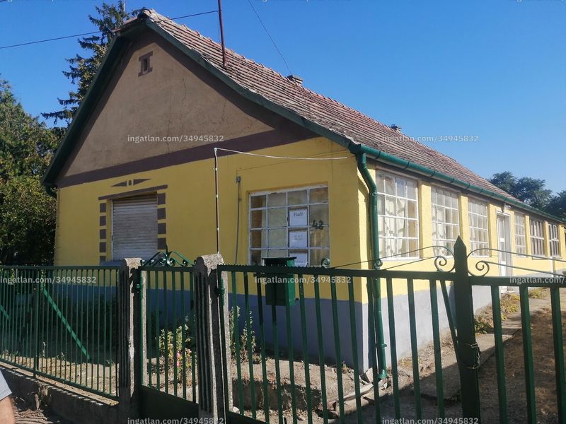 az épület kívülről