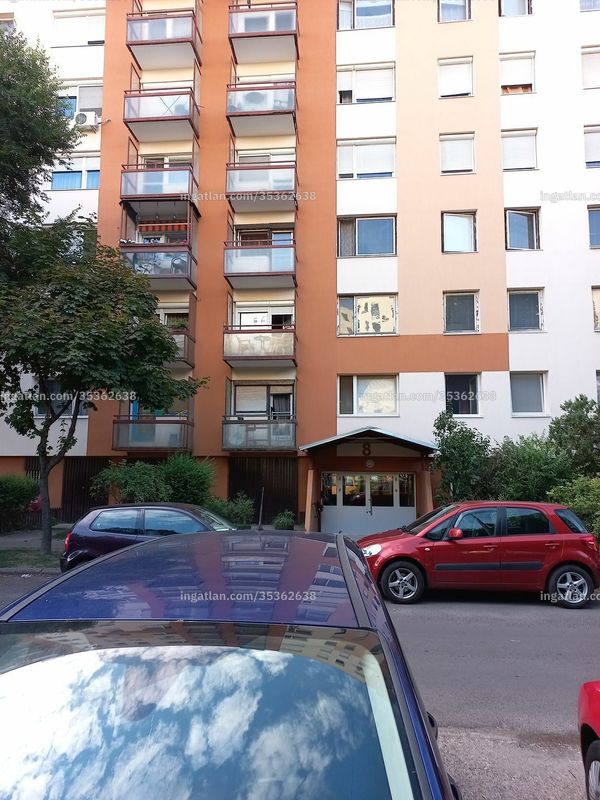 Listing photo