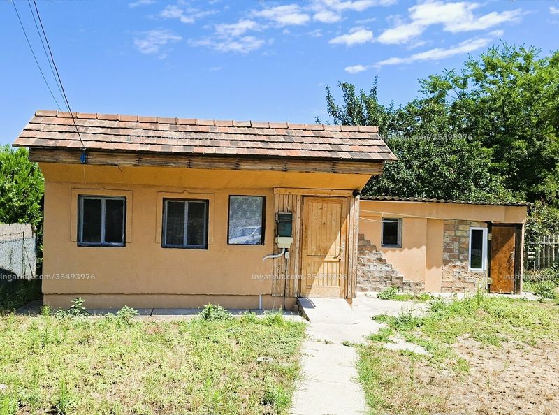 Listing photo