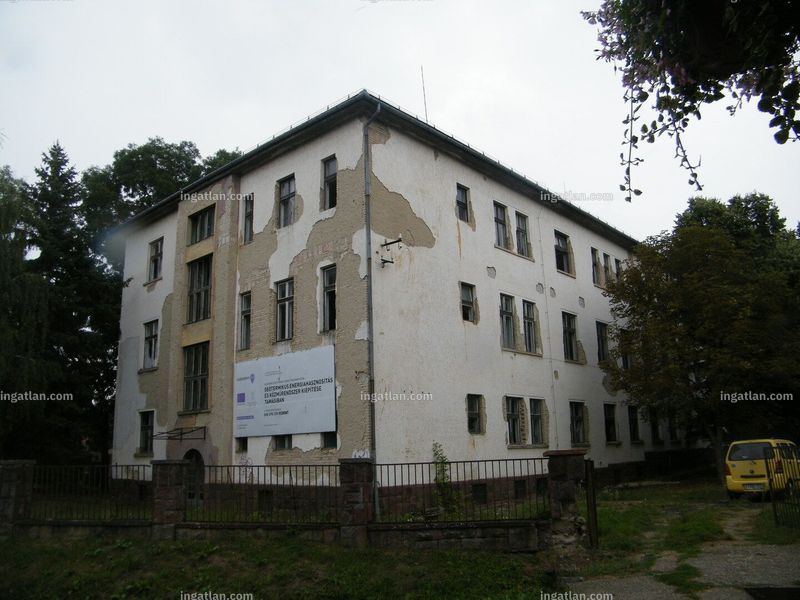 Listing photo