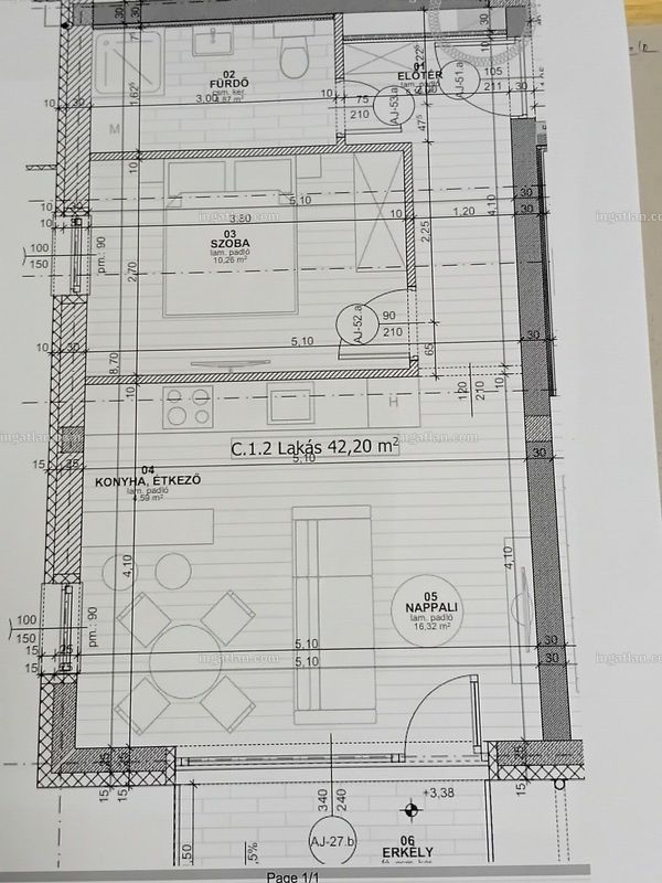 Listing photo