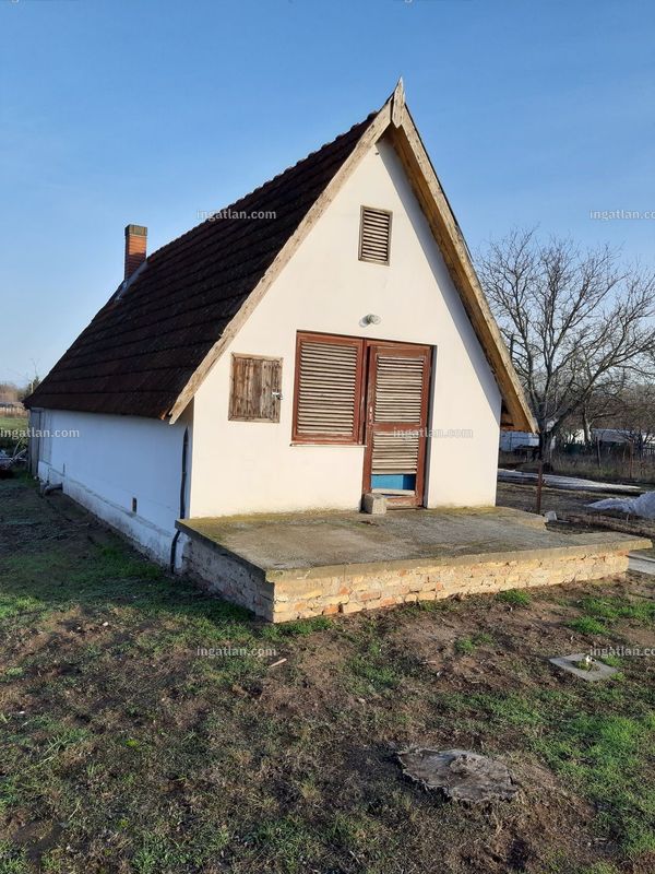 Listing photo