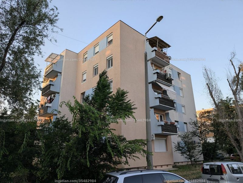 az épület kívülről