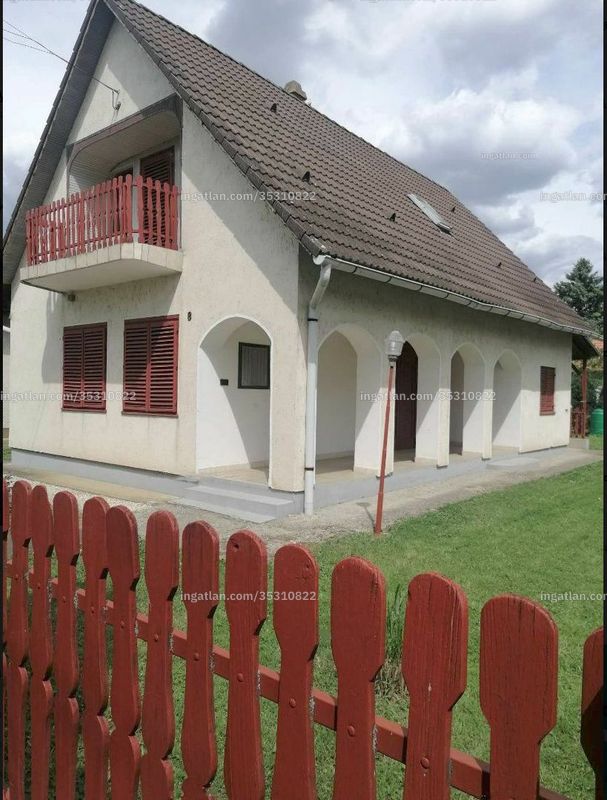 az épület kívülről