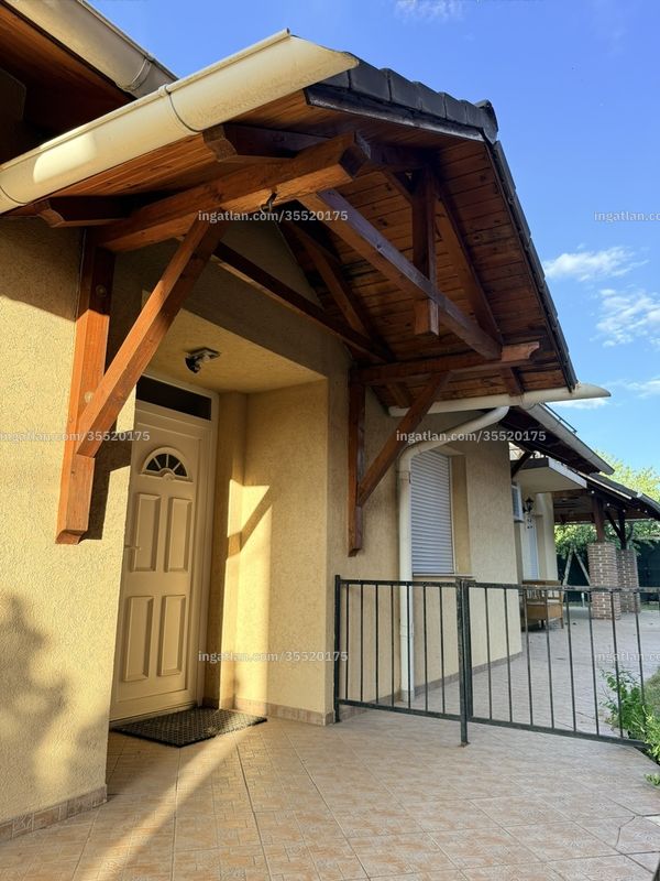 entrance from the outside