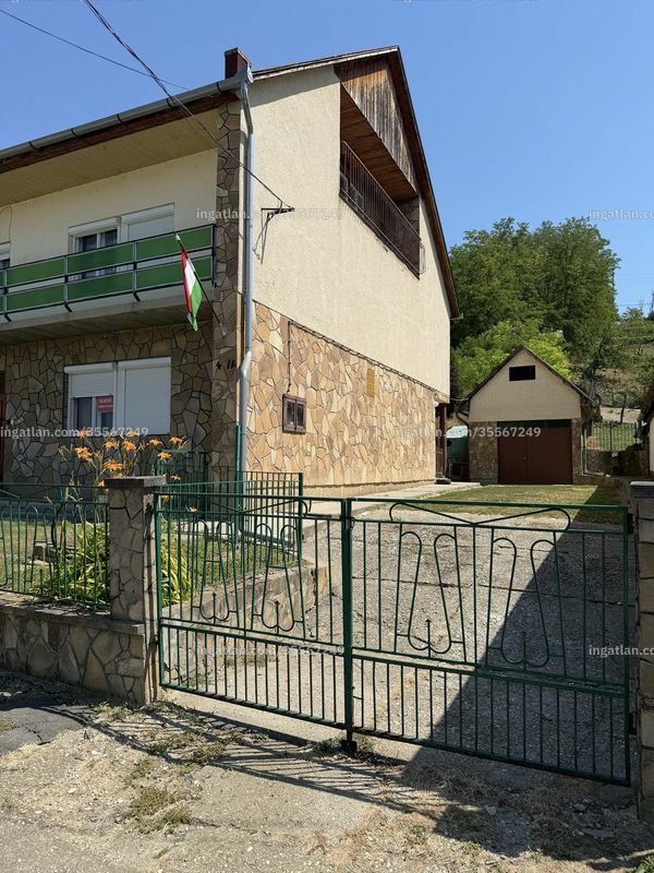 az épület kívülről