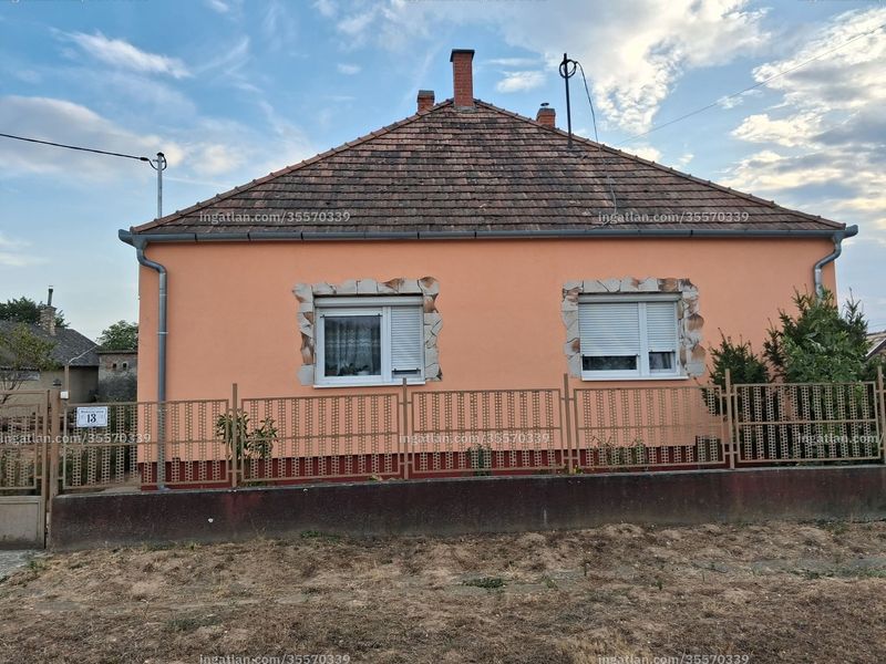 Ingatlan kép