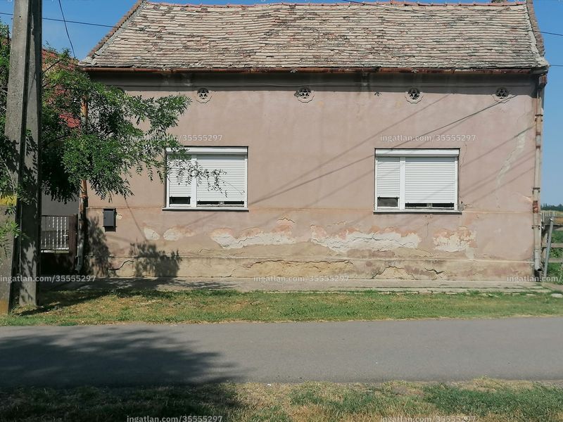 Hirdetés fotója