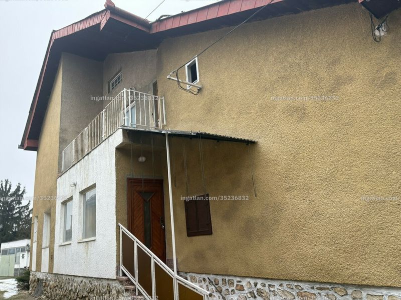entrance from the outside