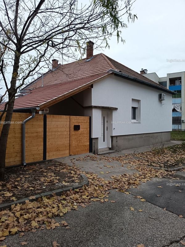 Listing photo