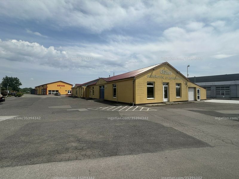 Listing photo