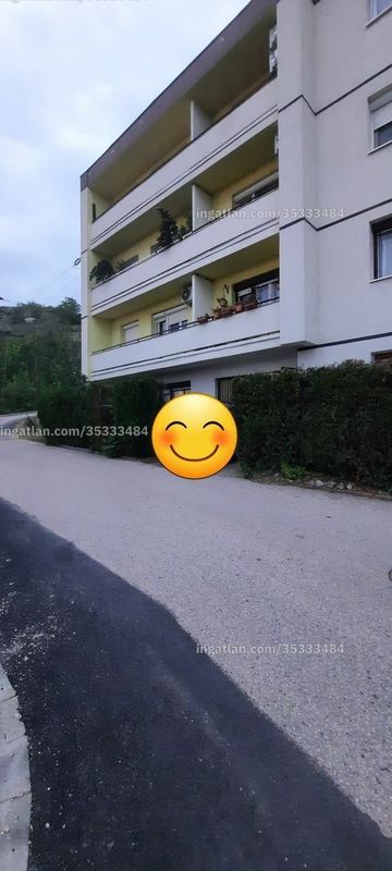 Hirdetés fotója