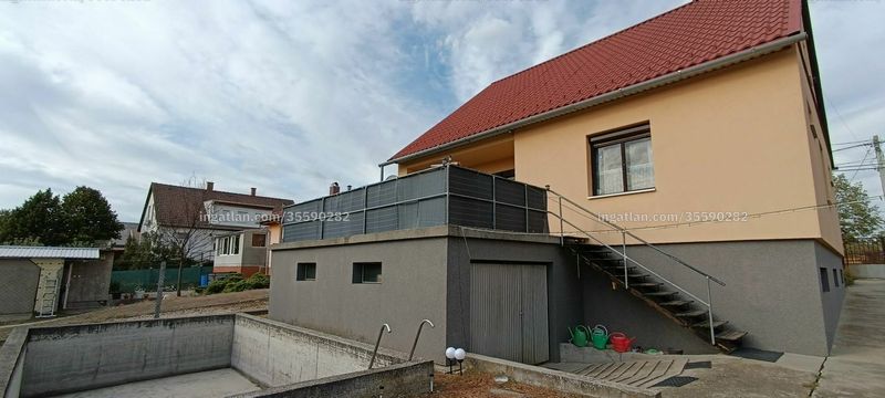 Ingatlan kép