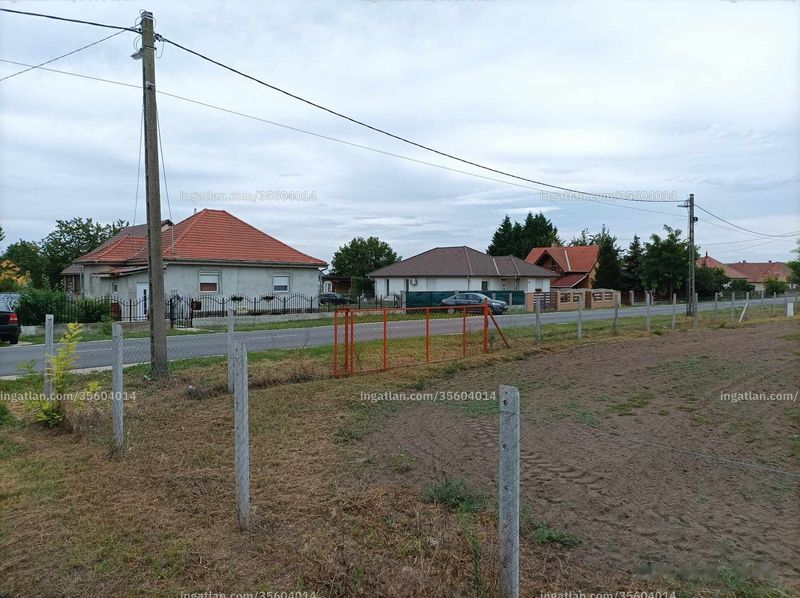 Hirdetés fotója