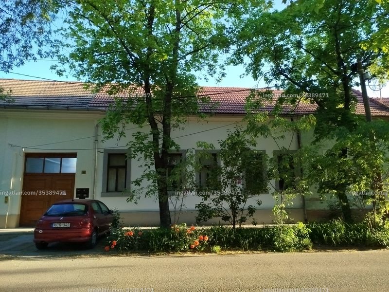 Listing photo