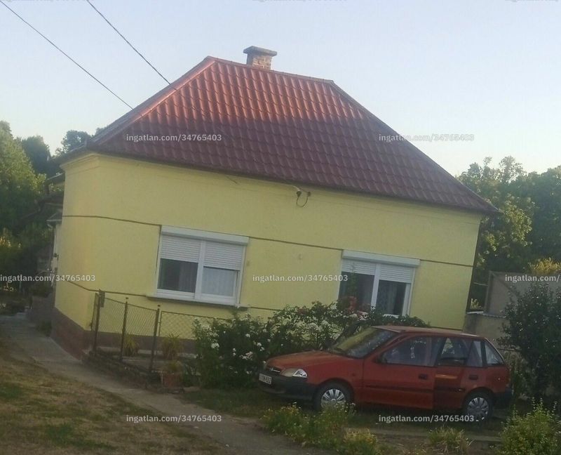 Hirdetés fotója