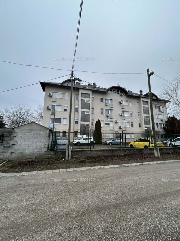 Listing photo