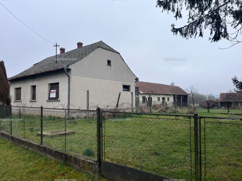 Listing photo