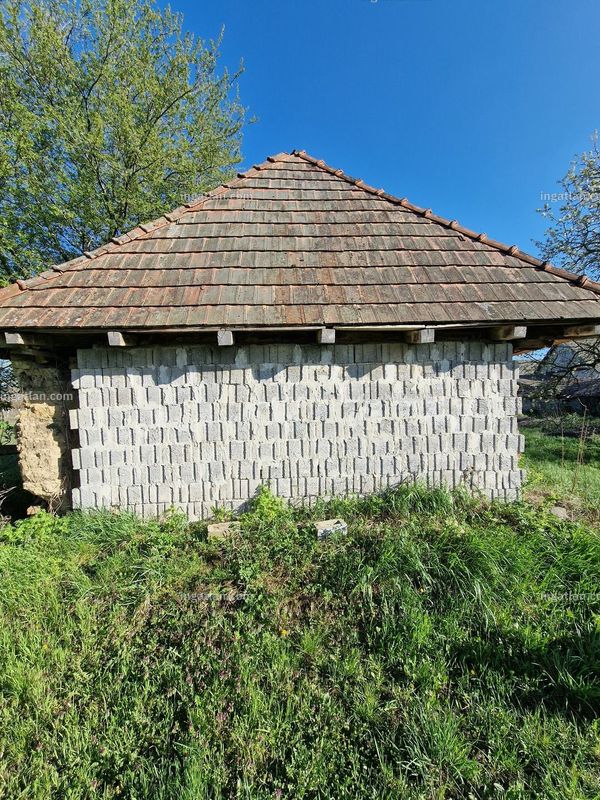 Hirdetés fotója