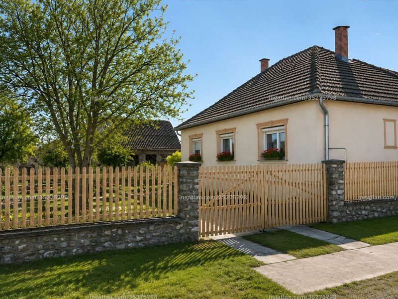 Listing photo