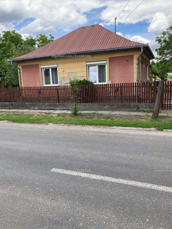 Listing photo