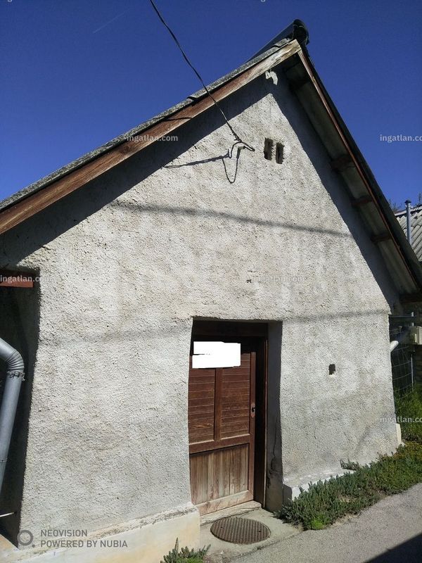 Listing photo