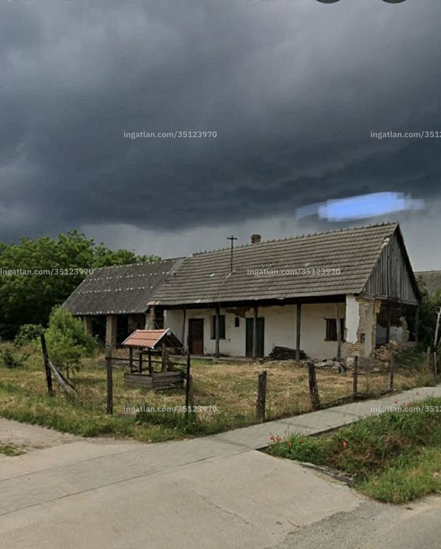 Listing photo