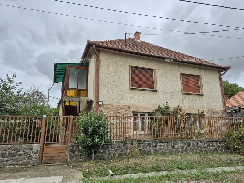 az épület kívülről