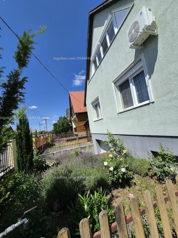 az épület kívülről