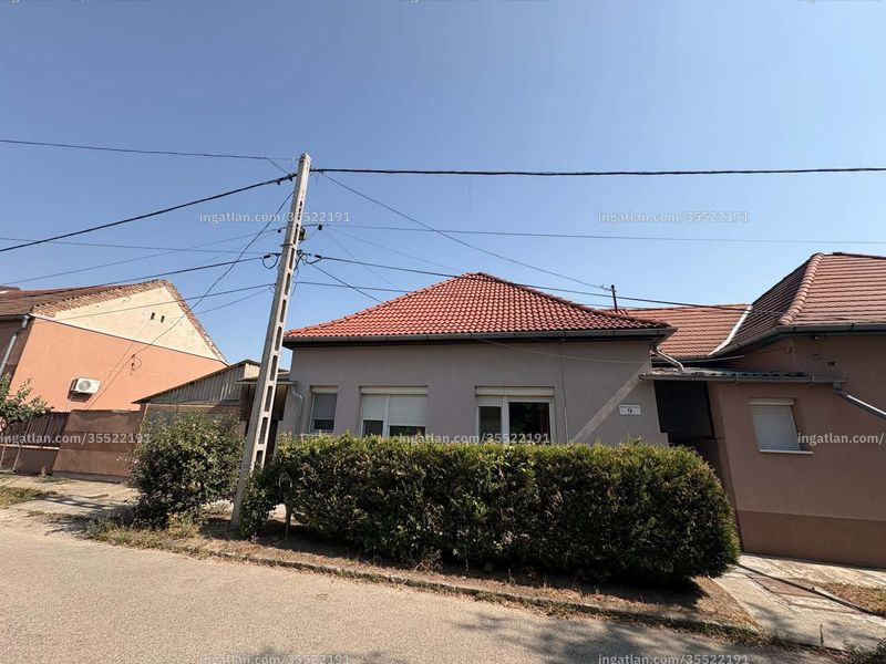 Listing photo