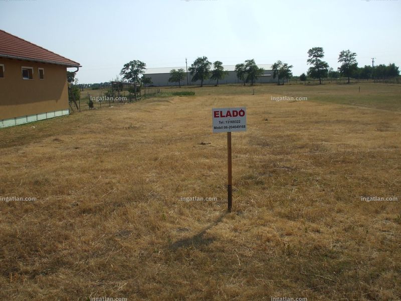 Listing photo