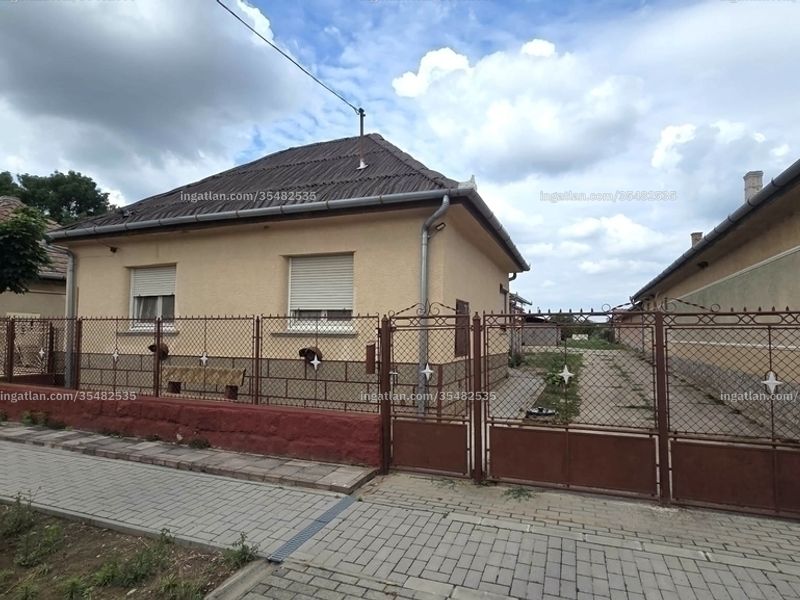Ingatlan kép