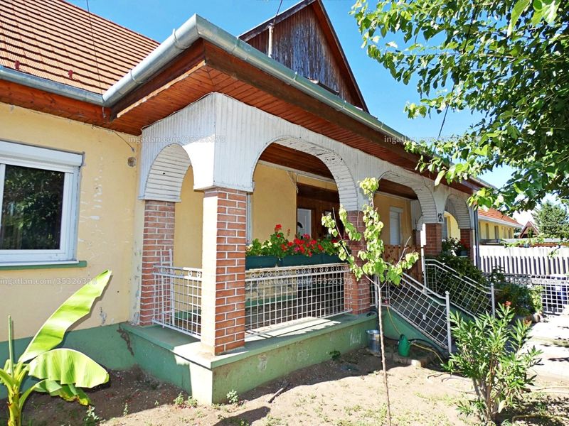 Ingatlan kép