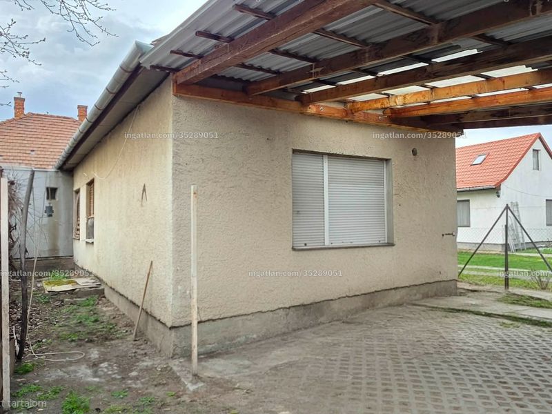 Ingatlan kép