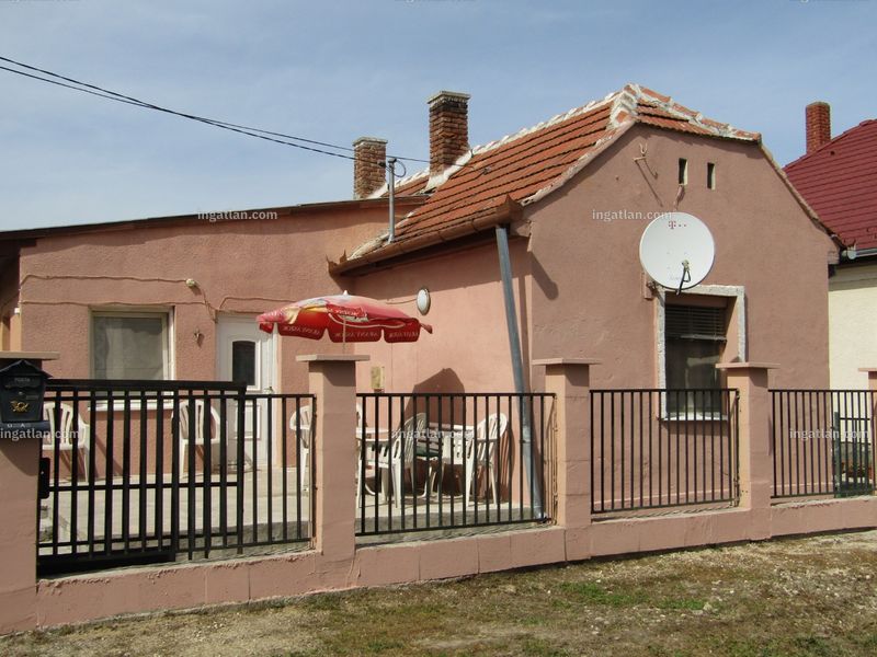 Ingatlan kép