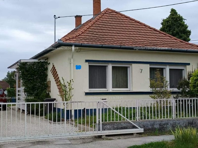 Ingatlan kép