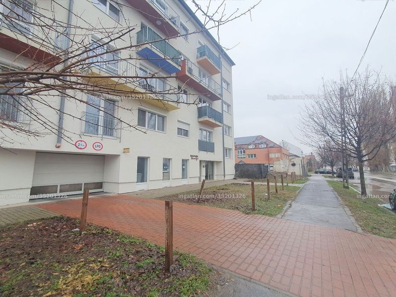 Ingatlan kép