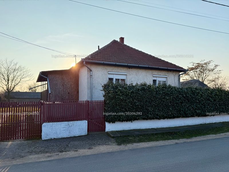 Ingatlan kép