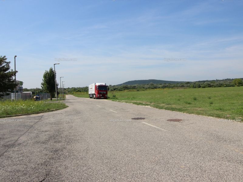 Ingatlan kép