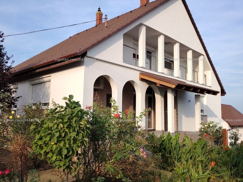 Ingatlan kép