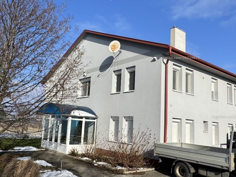Ingatlan kép